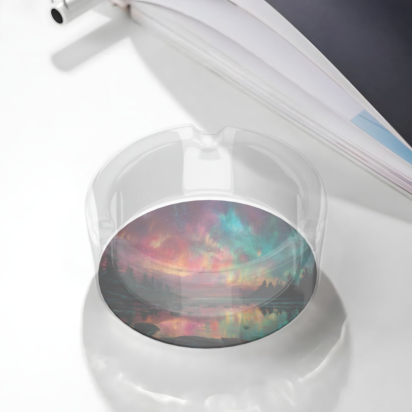 Aurora-Themed Round Glass Ashtray|Heat-Resistant Transparent Glass with Cigarette Grooves|Decorative & Functional for Home and Office