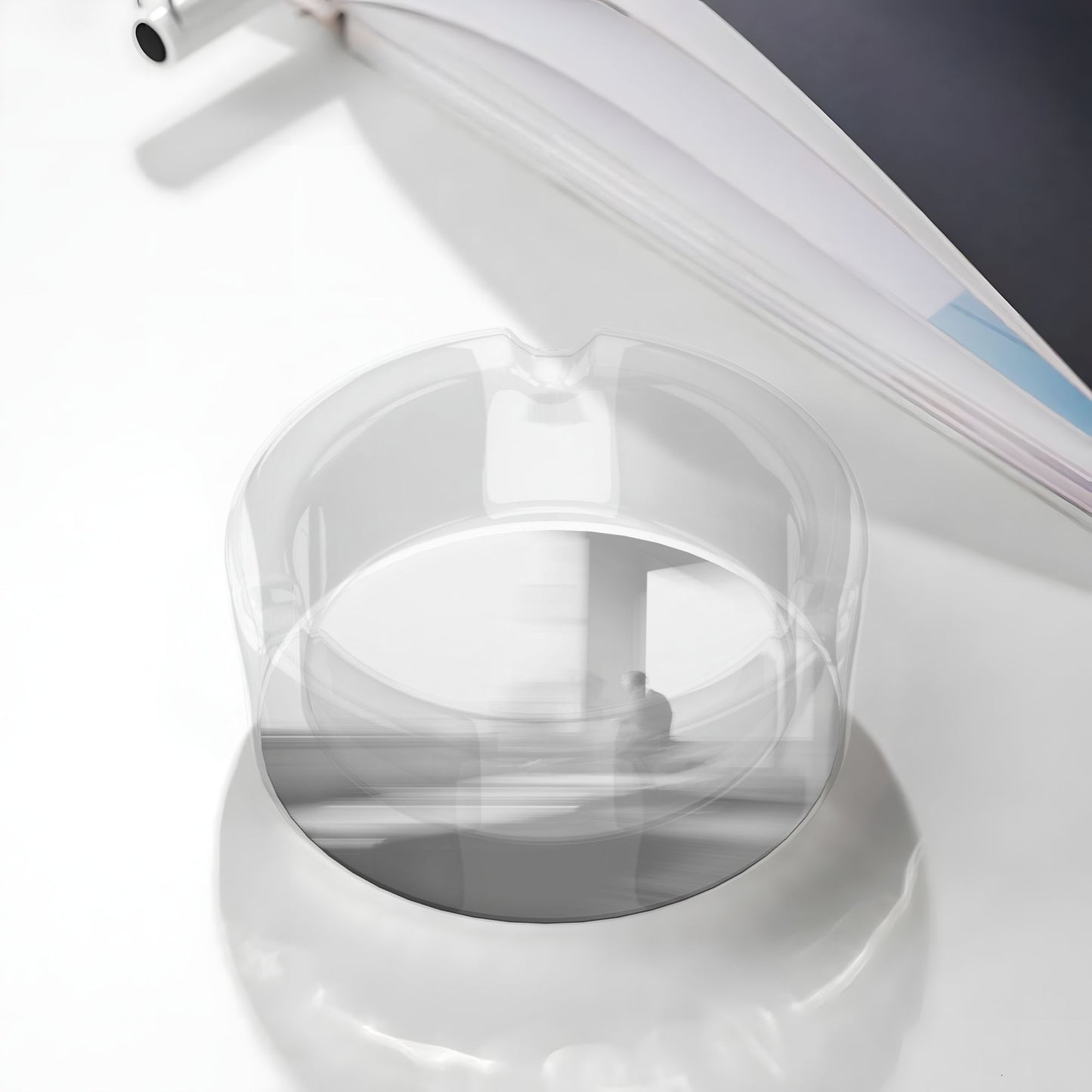Black & White Photography Art Glass Ashtray|Round Heat-Resistant Clear Glass with 3 Grooves|Minimalist Decorative Ashtray for Home or Office