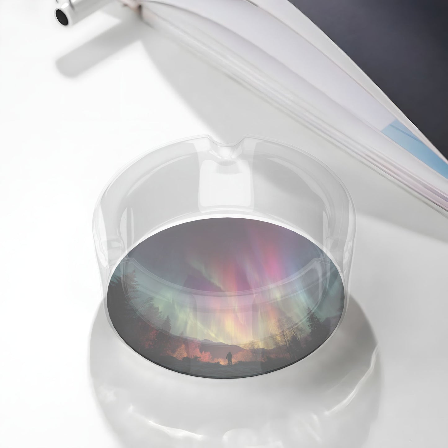 Aurora Forest Round Glass Ashtray｜Clear Heat-Resistant Glass with 3 Grooves｜Decorative Ashtray for Home or Office Use
